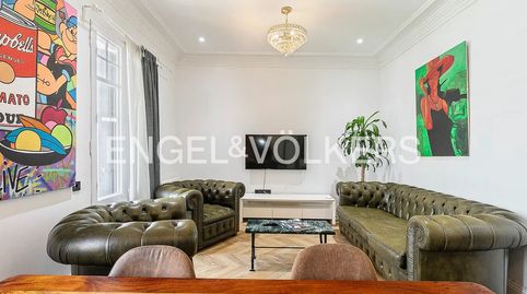 Foto 5 de Piso de alquiler en Sant Antoni, Barcelona Capital