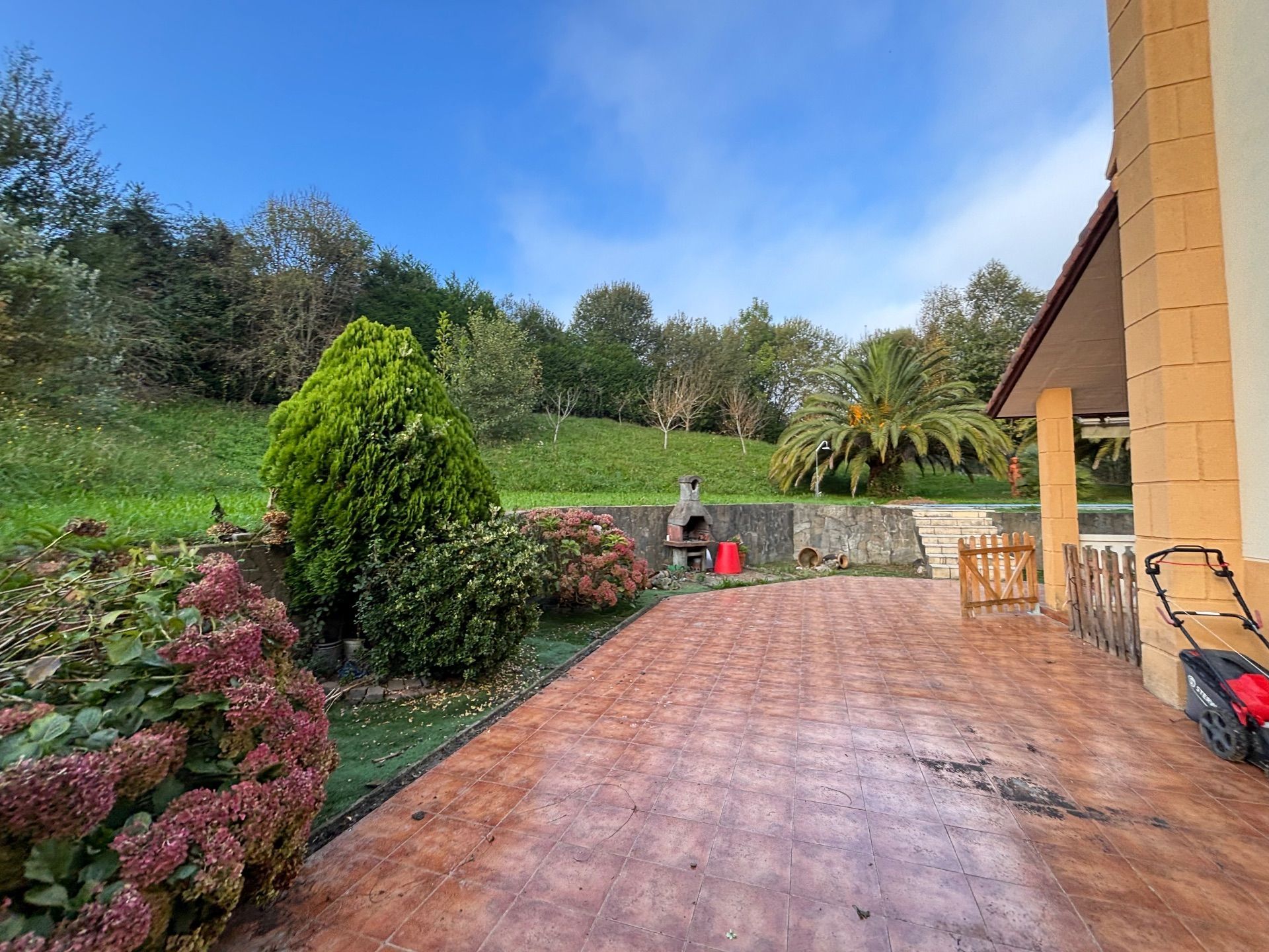 Garden of House or chalet for sale in Irun   with Heating, Private garden and Storage room