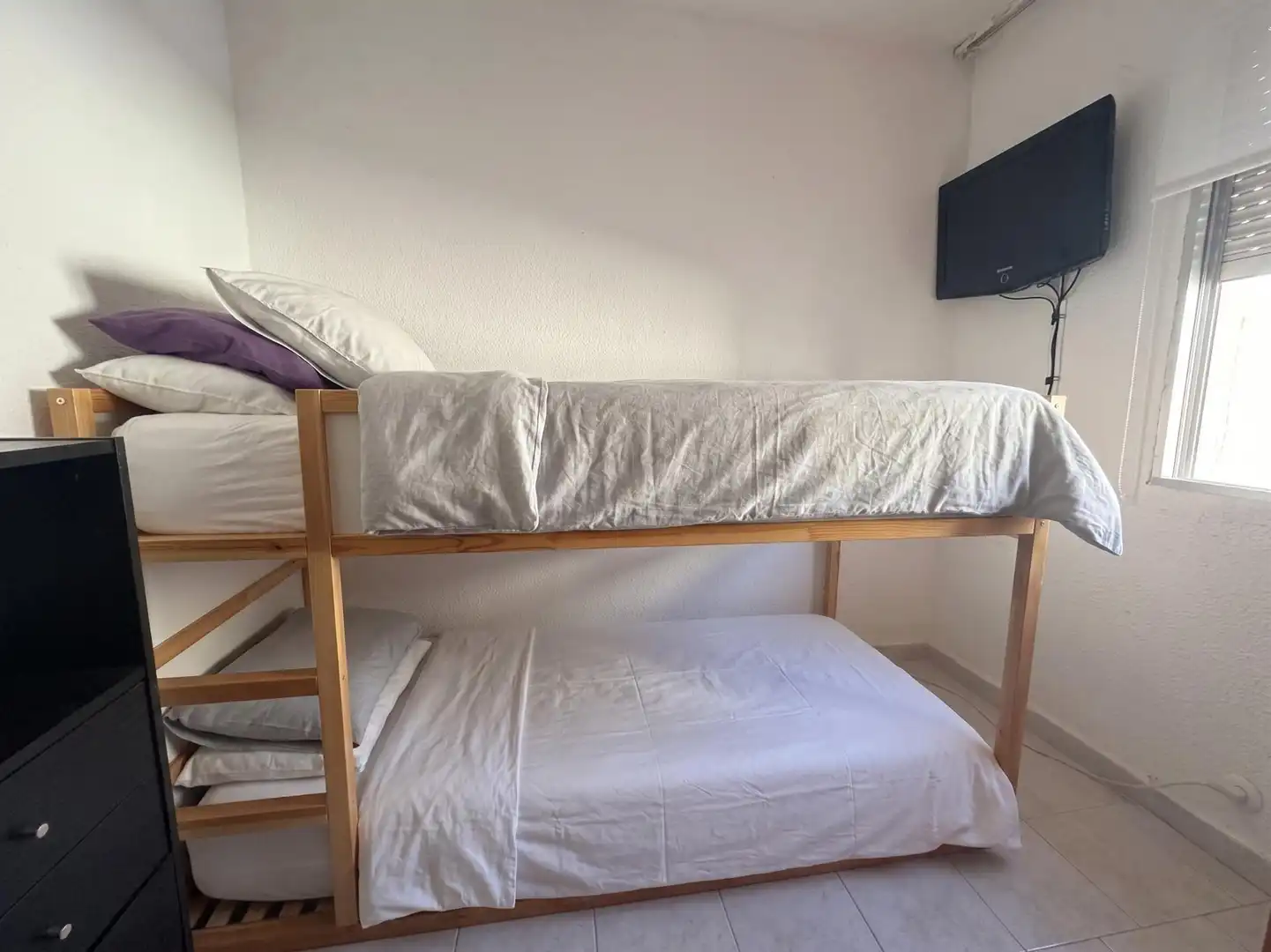 Bedroom of Flat for sale in Madrid  with Air Conditioner, Heating and Terrace