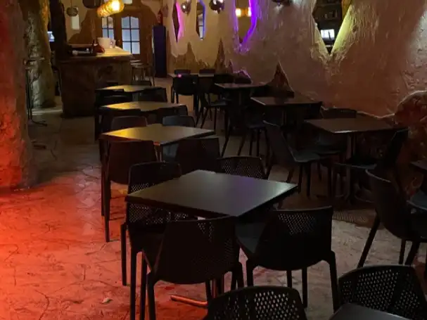 Locale commerciale in cessione a Avenida dels furs 16, imagen 4