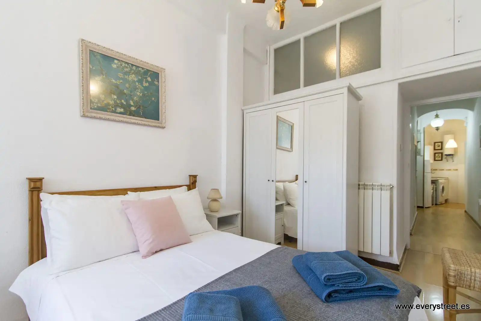Bedroom of Lofts for rent in Madrid  with Heating and Furnished