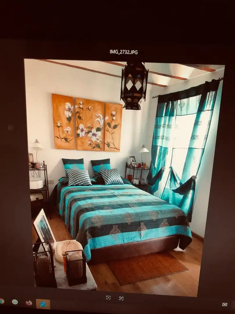 Dormitori de Casa o xalet en venda en Cambil amb Aire condicionat, Parquet i Balcó