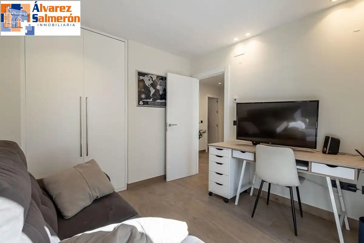Schlafzimmer von Haus oder Chalet zum Verkauf in Albolote mit Klimaanlage, Heizung und Terrasse