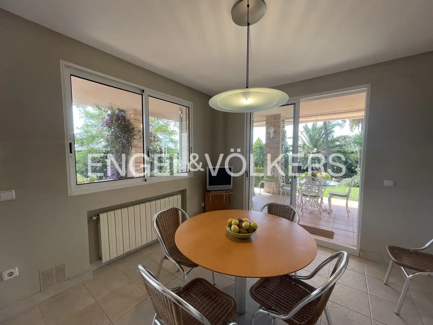 Comedor de Casa o chalet de alquiler en Puçol con Aire acondicionado, Calefacción y Jardín privado