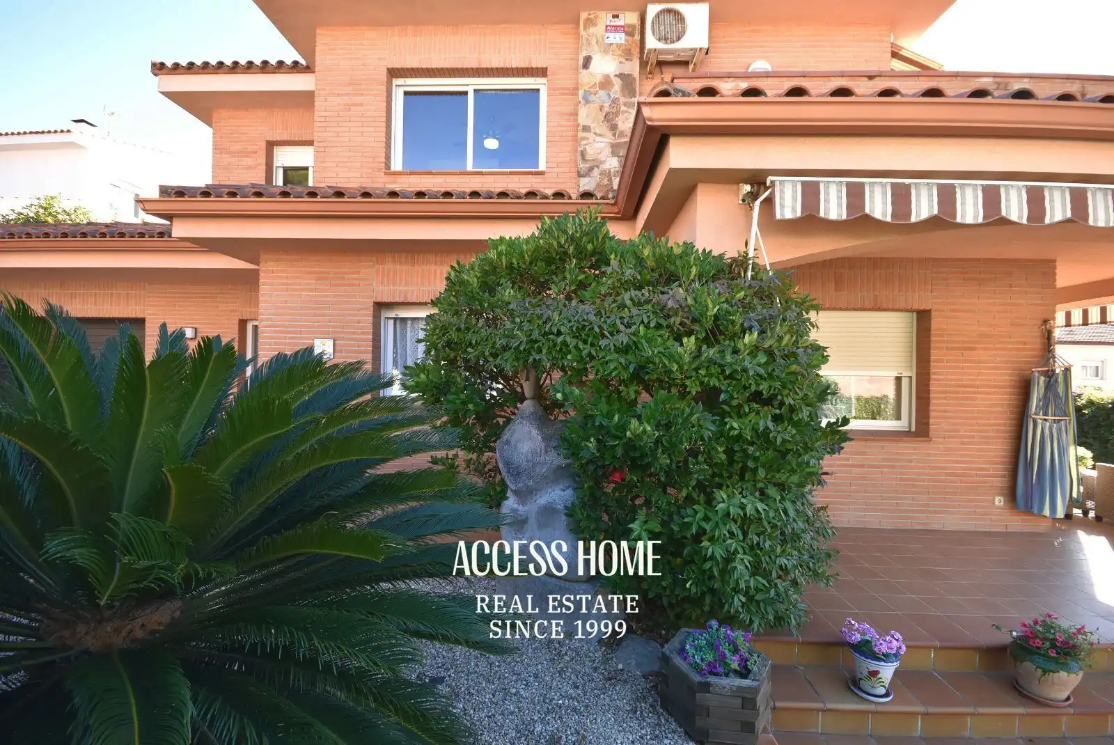 Vista exterior de Casa o chalet en venta en Sant Pol de Mar con Calefacción, Trastero y Piscina