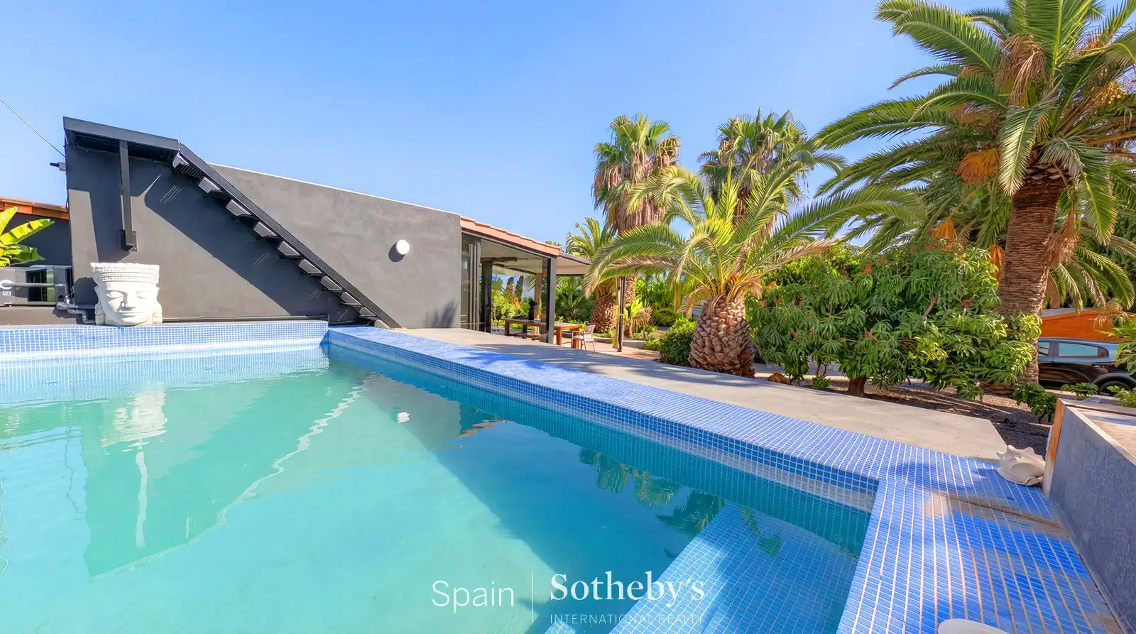 Piscina de Casa o chalet en venta en Los Llanos de Aridane con Aire acondicionado, Calefacción y Jardín privado