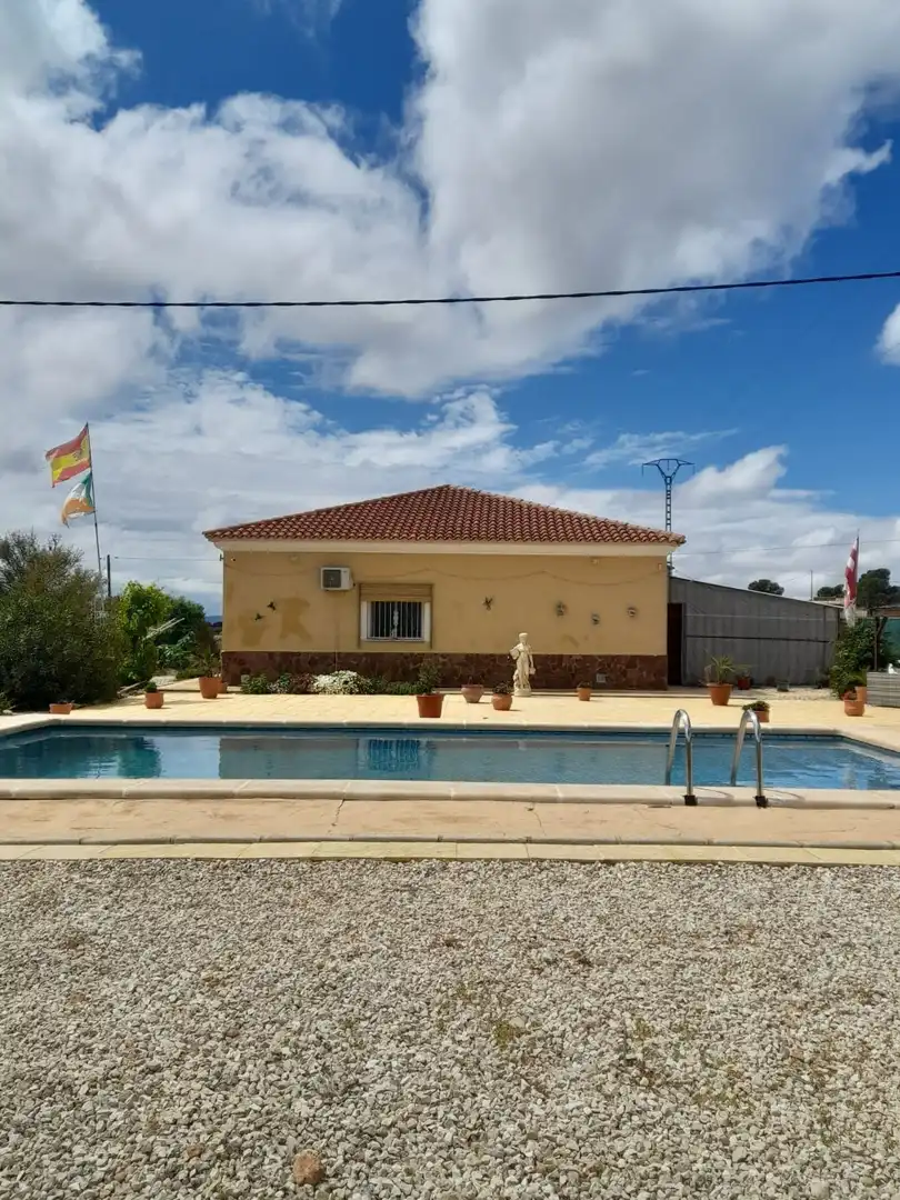 Haus zum Verkauf in El Pinós / Pinoso, imagen 5