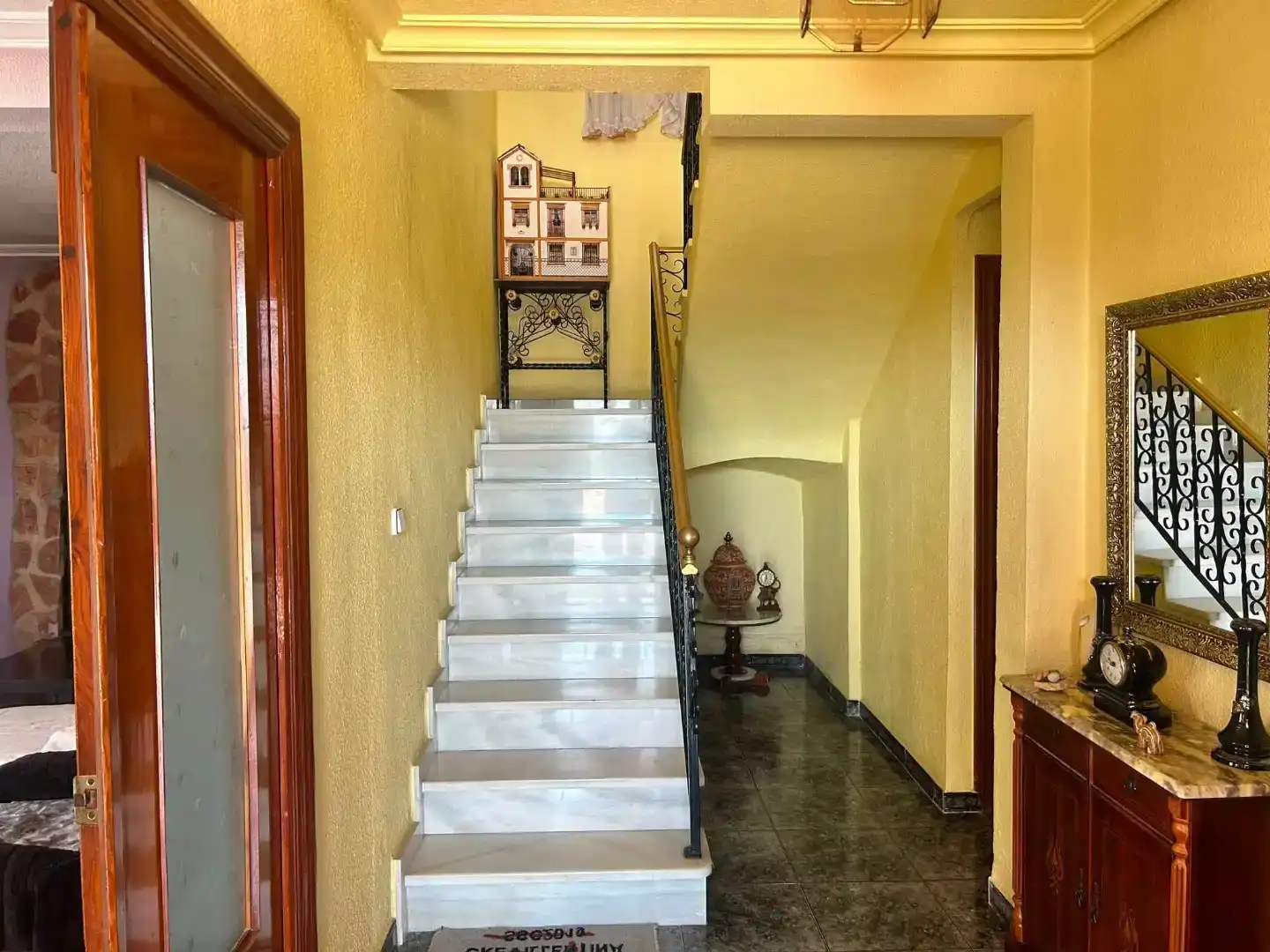 Houses for sale in Aspe  with Swimming Pool and Balcony