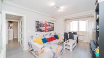 Living room of Flat for sale in Leganés  with Air Conditioner, Heating and Oven