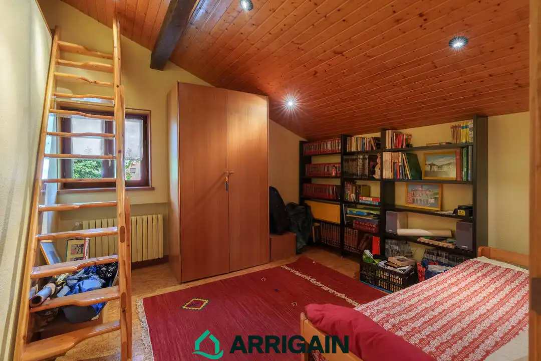 Habitación de Casa o chalet en venta en Irun  con Calefacción, Jardín privado y Terraza