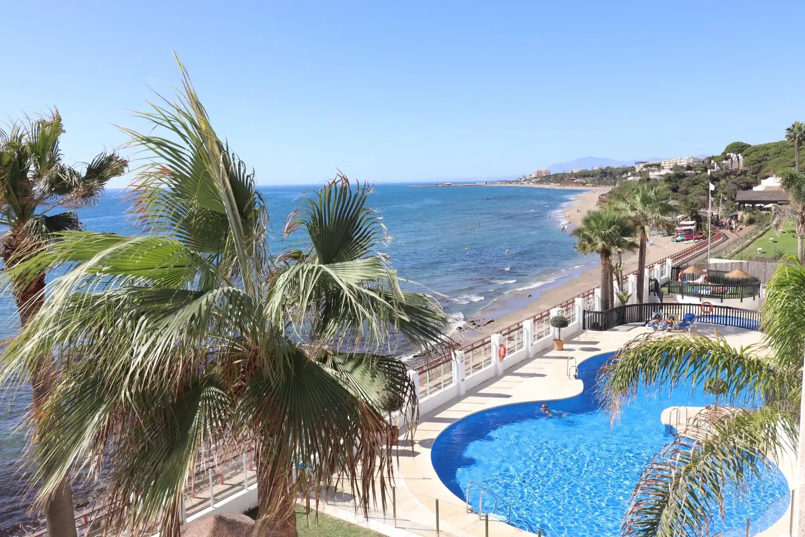 Schwimmbecken von Wohnungen zur Miete in Mijas mit Heizung, Privatgarten und Terrasse