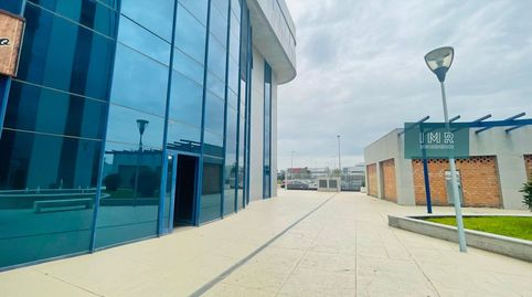 Foto 2 von Geschaftsraum zum Verkauf in Calle Astronomía, 1, San Jerónimo - La Bachillera, Sevilla Capital