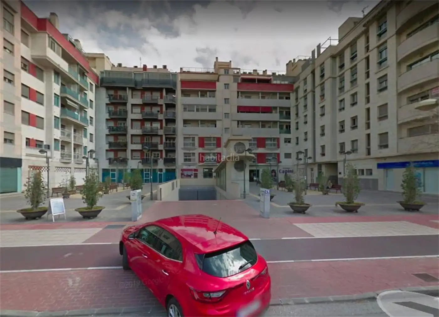Aparcament de lloguer a Calle Violonchelista Miguel Ángel Cláres 2, imagen 2