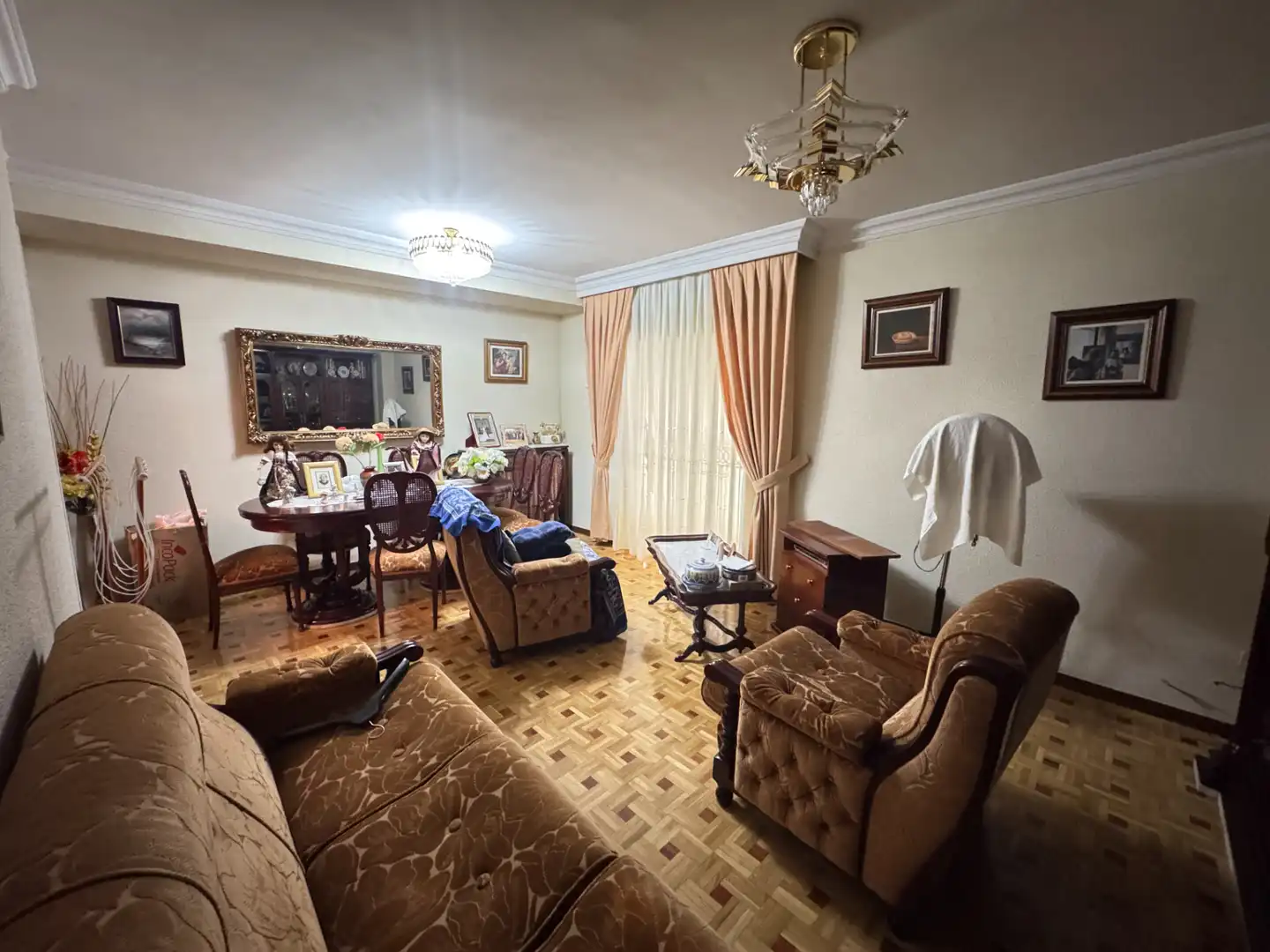 Sala de estar de Piso en venta en Madrid con Aire acondicionado, Calefacción y Parquet