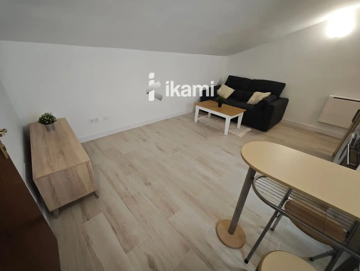 Habitación de Piso en venta en Madrid con Calefacción y Alarma