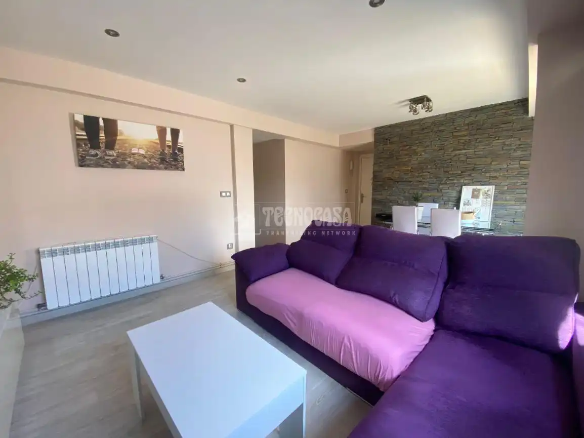 Wohnzimmer von Wohnung zum Verkauf in Zaragoza mit Klimaanlage, Heizung und Parkett