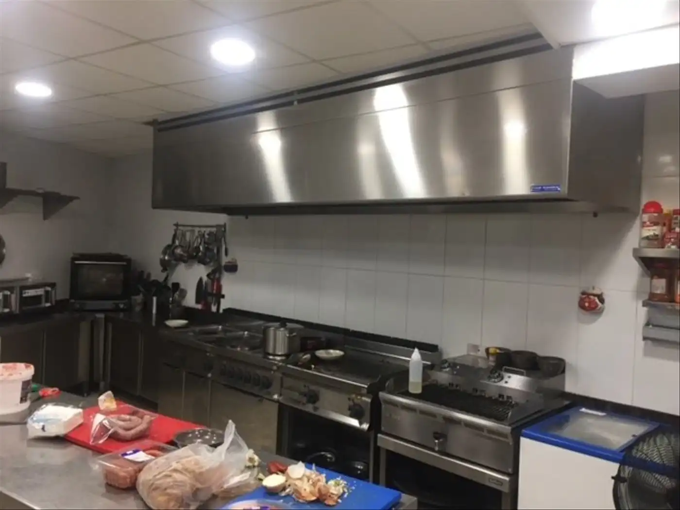 Cocina de Local en traspaso en Manresa con Aire acondicionado, Calefacción y Amueblado