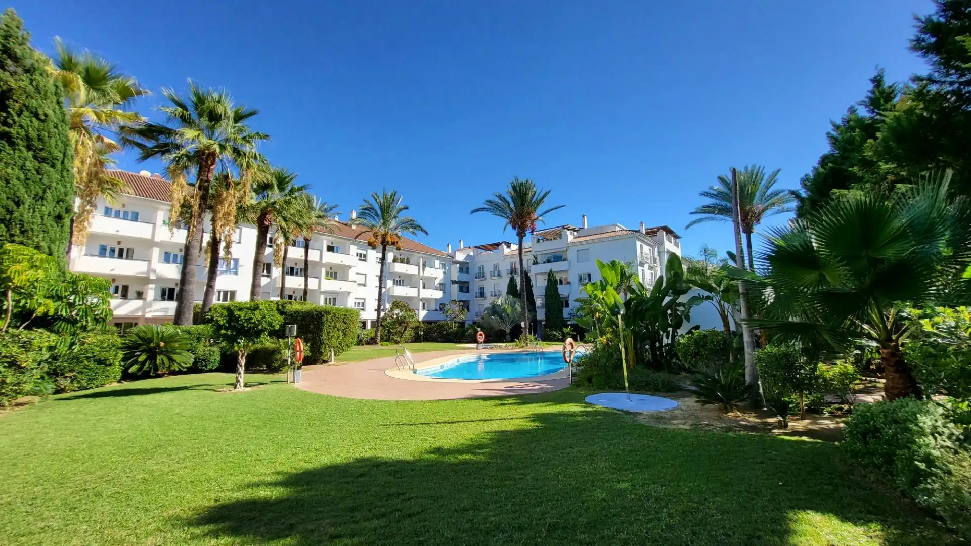 Apartamento con terraza en venta en Nueva Andalucía, imagen 49