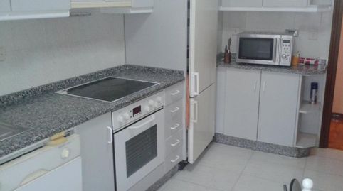 Foto 2 von Wohnung zur Miete in Universidad, Ourense Capital
