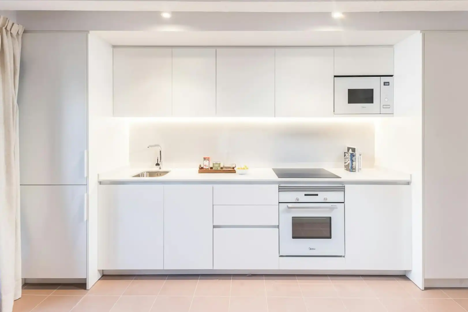 Kitchen of Flat for rent in Valencia  with Air Conditioner, Heating and Private garden