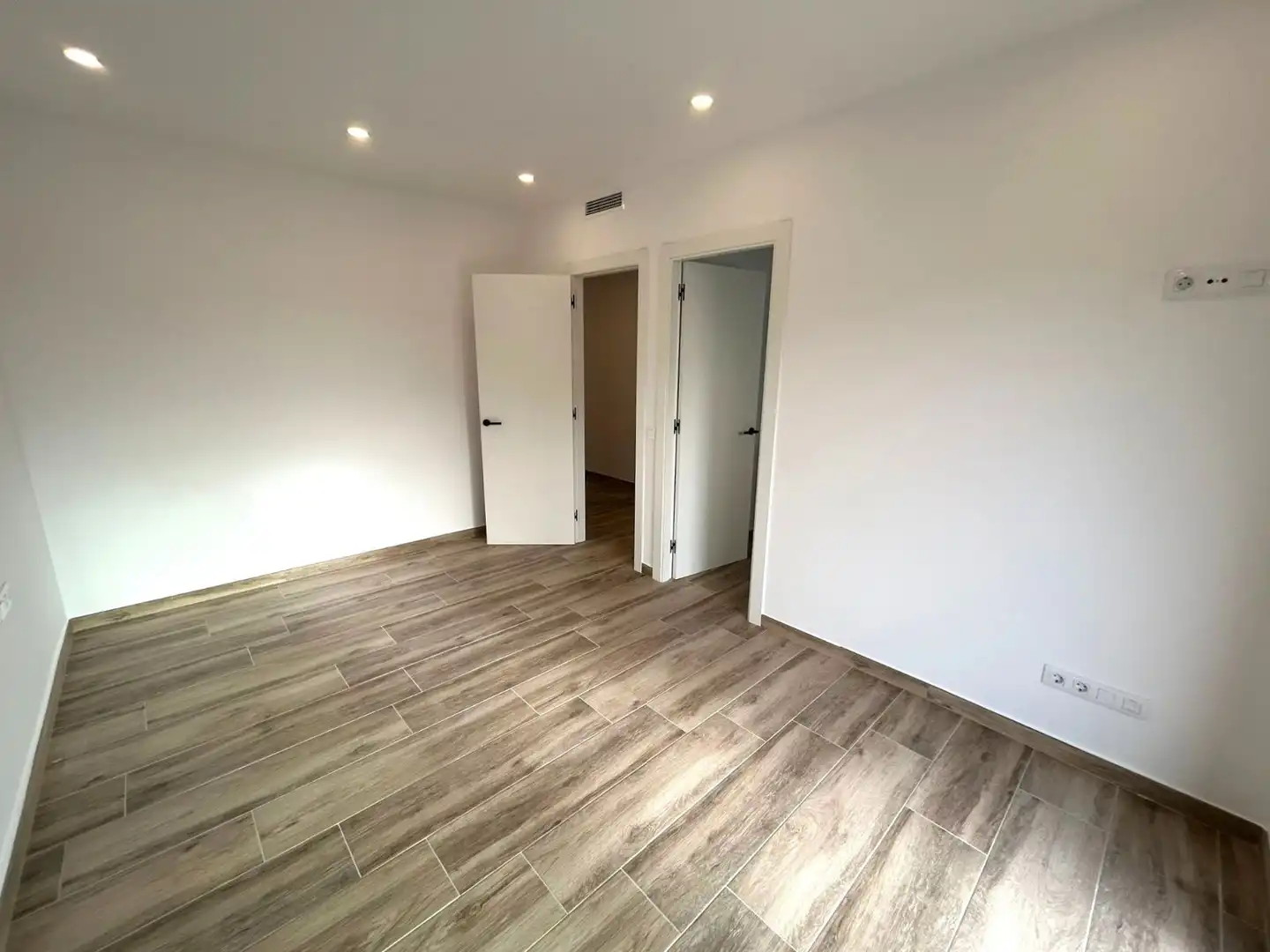 Houses for sale in Francesc Pujol, 1, La Franquesa - Oasis Park
