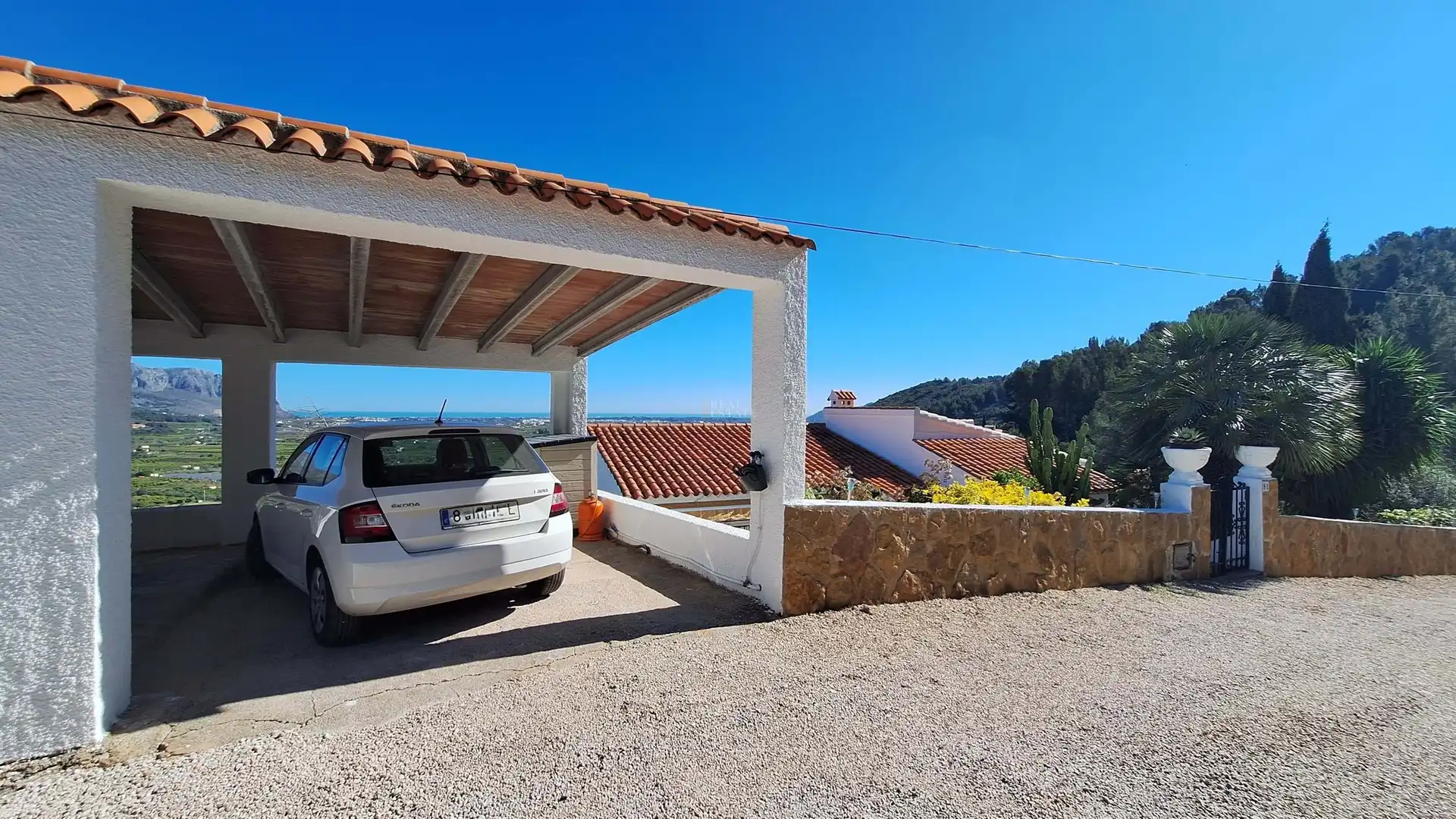 Parking of Houses for sale in Benidoleig  with Air Conditioner, Heating and Terrace