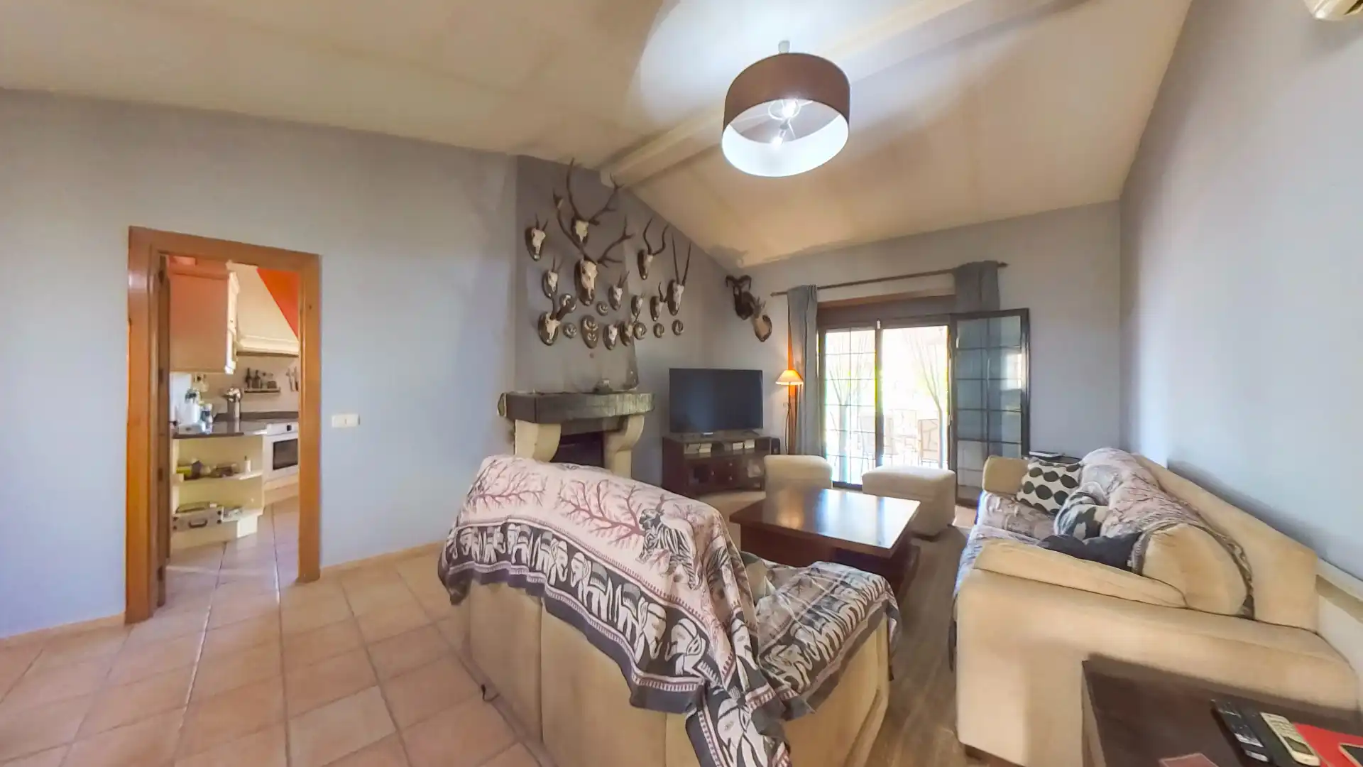 Sala d'estar de Casa o xalet en venda en Galapagar amb Aire condicionat, Jardí privat i Forn