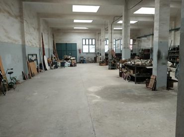 Industrial building for sale in Sur