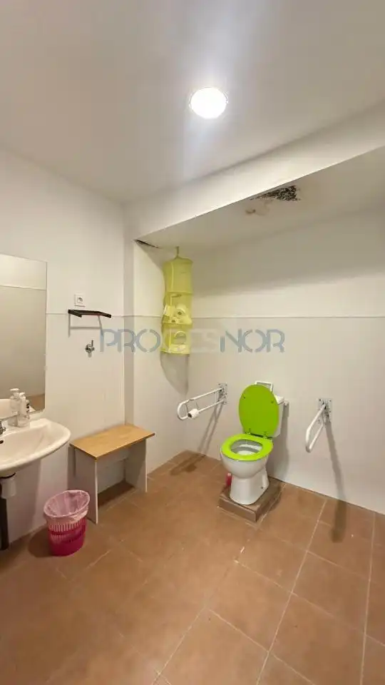 Local comercial en venda a Juan de Vega, imagen 3