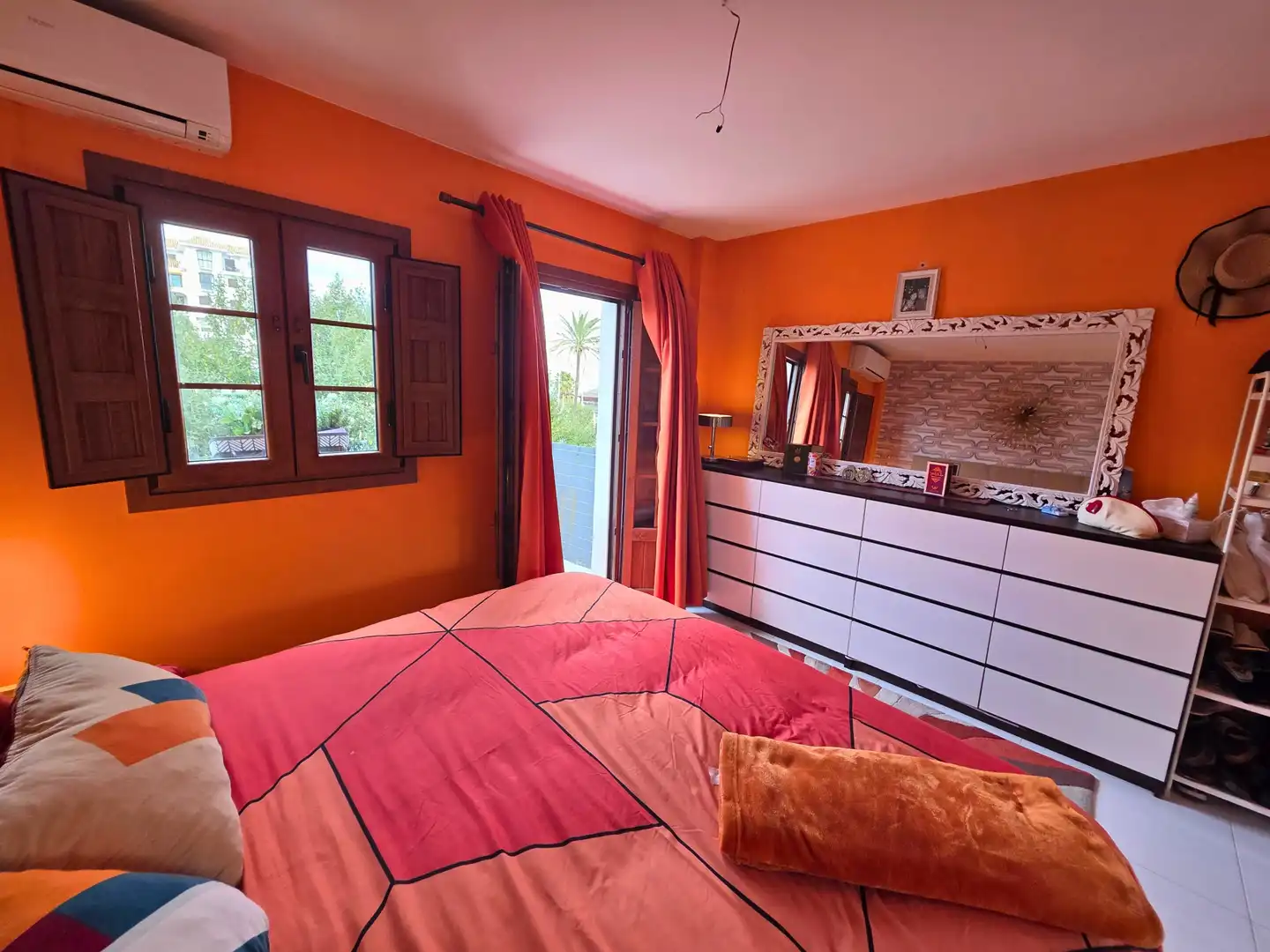 Dormitori de Apartament en venda en Manilva amb Aire condicionat, Calefacció i Terrassa
