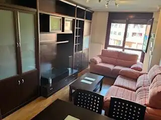 Piso en venta en Roces