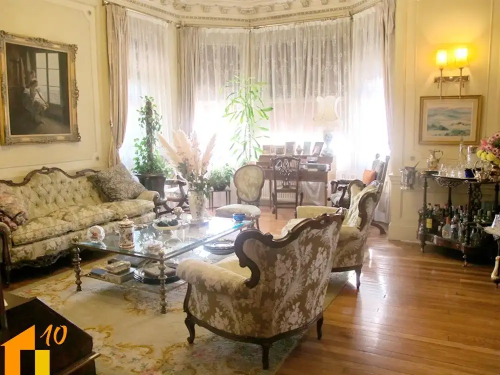 Sala d'estar de Casa o xalet en venda en Burgos amb Calefacció, Jardí privat i Traster