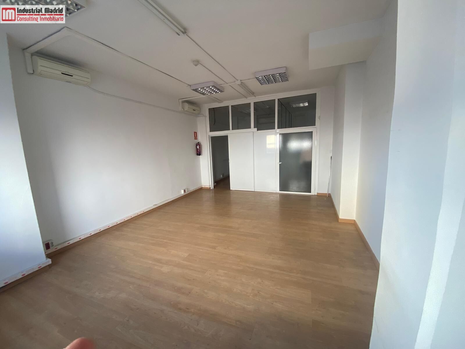 Premises for sale in  Madrid Capital