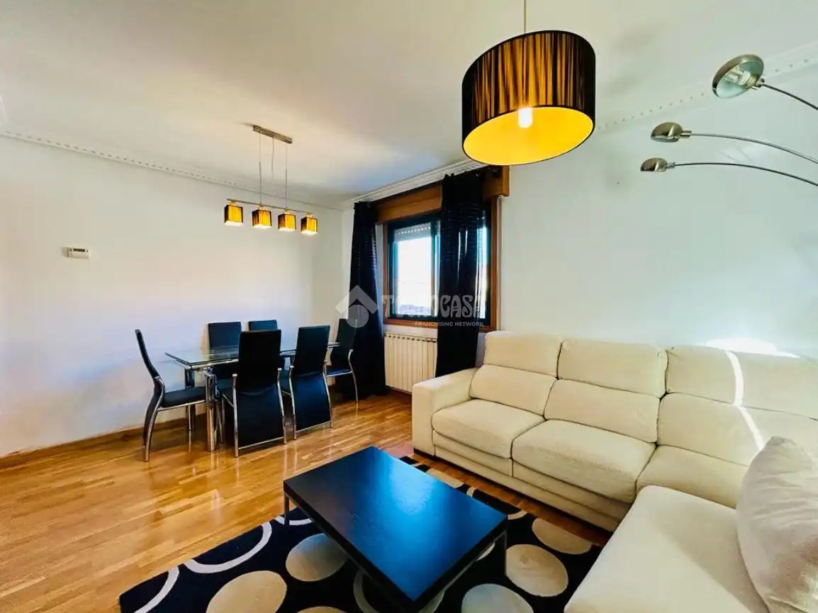 Living room of Flat for sale in Laguna de Duero  with Parquet flooring