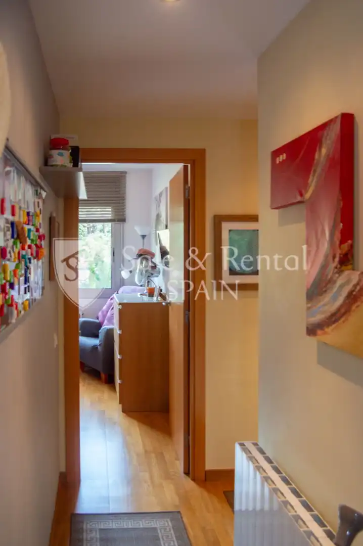 Wohnung zum Verkauf in Tossa de Mar mit Klimaanlage, Heizung und Terrasse