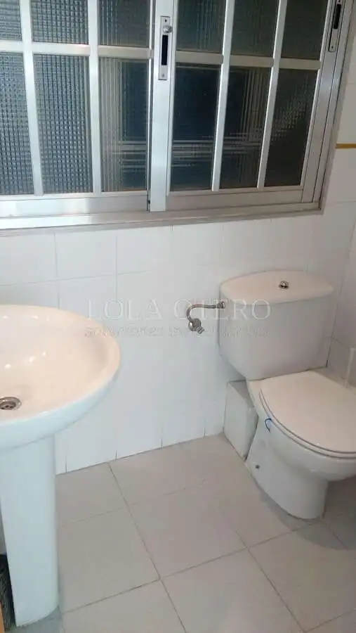 Office space with lift to rent in Ciutat Vella, imagen 7