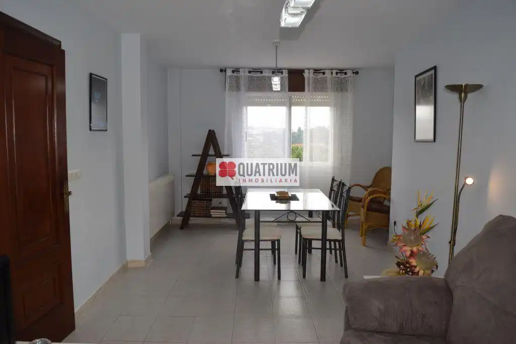 Comedor de Casa o chalet en venta en Santiago de Compostela  con Jardín privado y Trastero