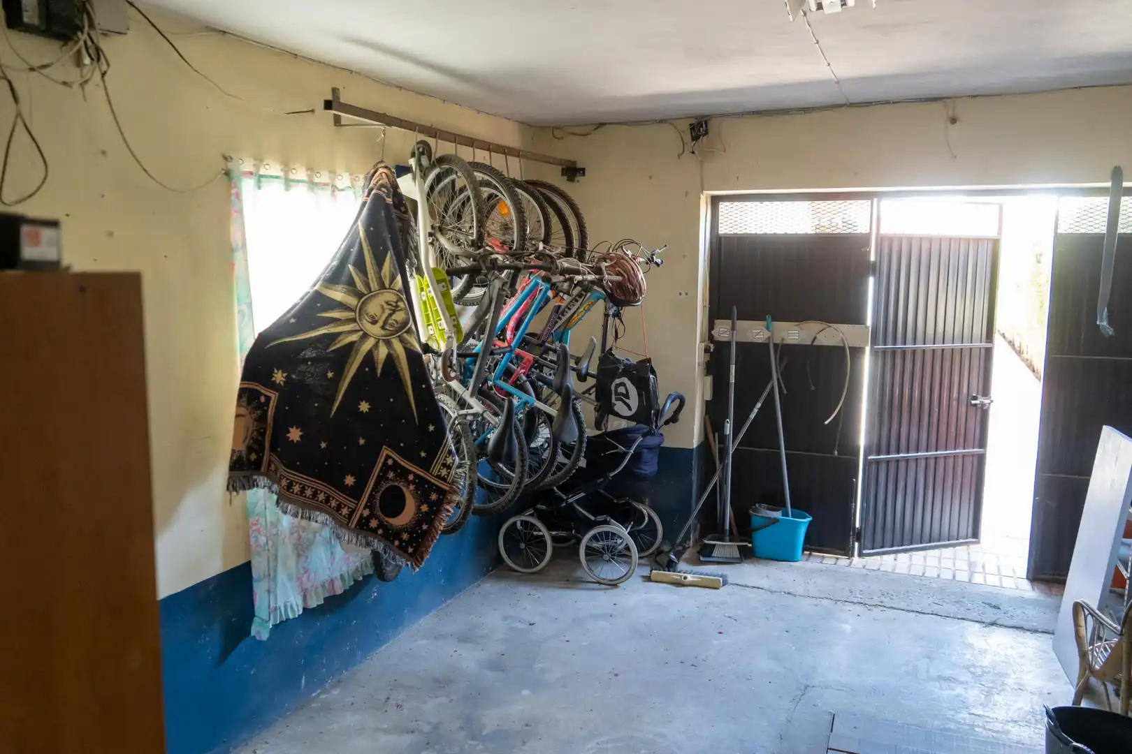 Aparcament de Casa o xalet en venda en Sanlúcar de Barrameda amb Jardí privat