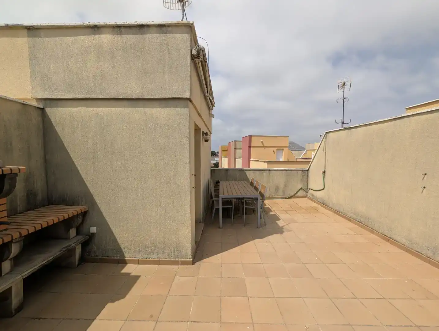 Terrassa de Casa adosada en venda en Algeciras amb Balcó