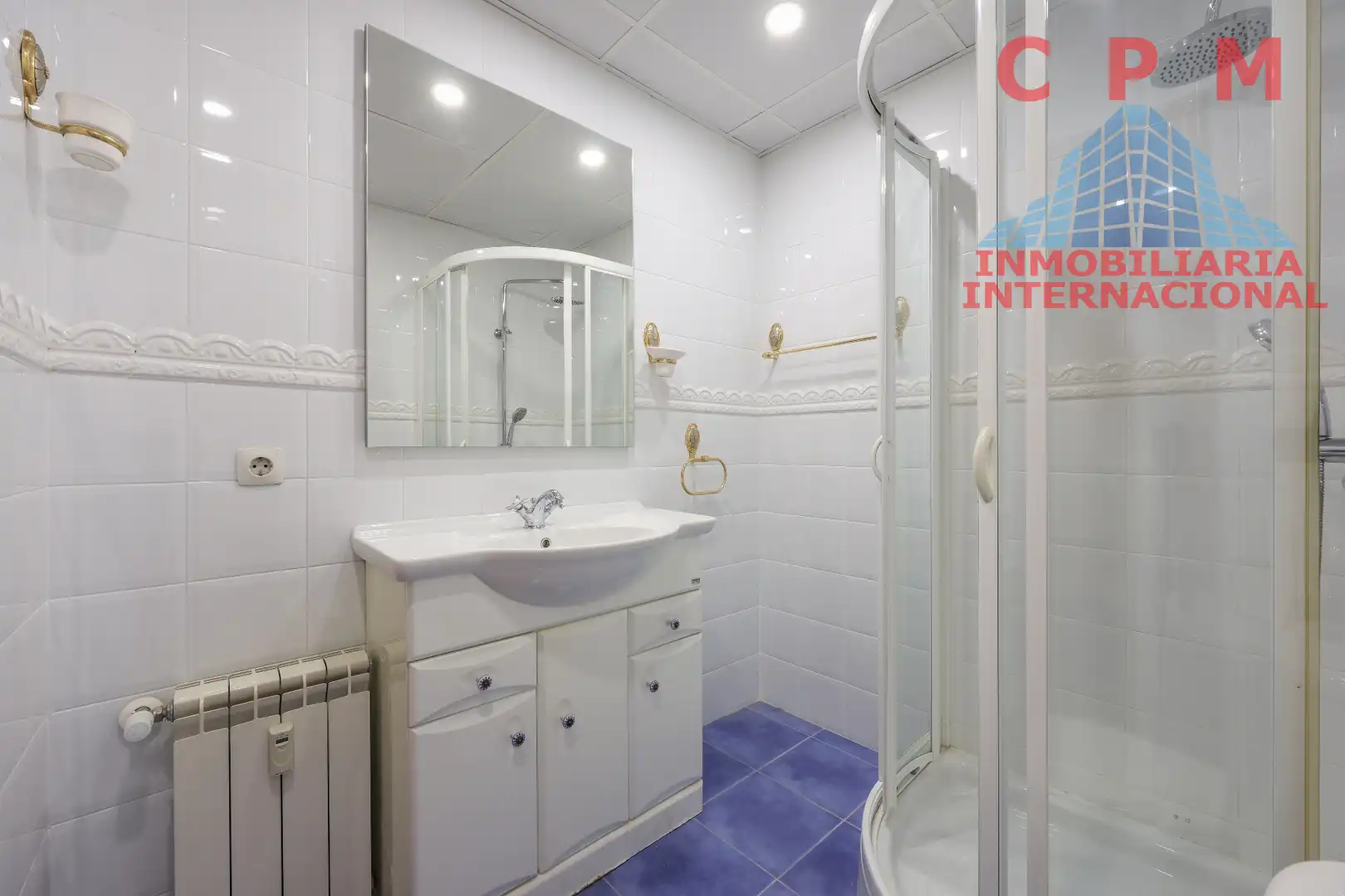 Badezimmer von Wohnung zur Miete in Madrid mit Klimaanlage, Heizung und Parkett
