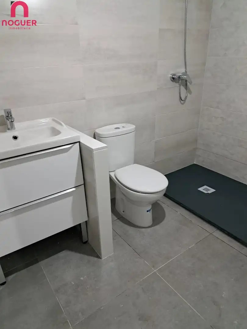 Casa con terraza en venta en Guadalcázar
