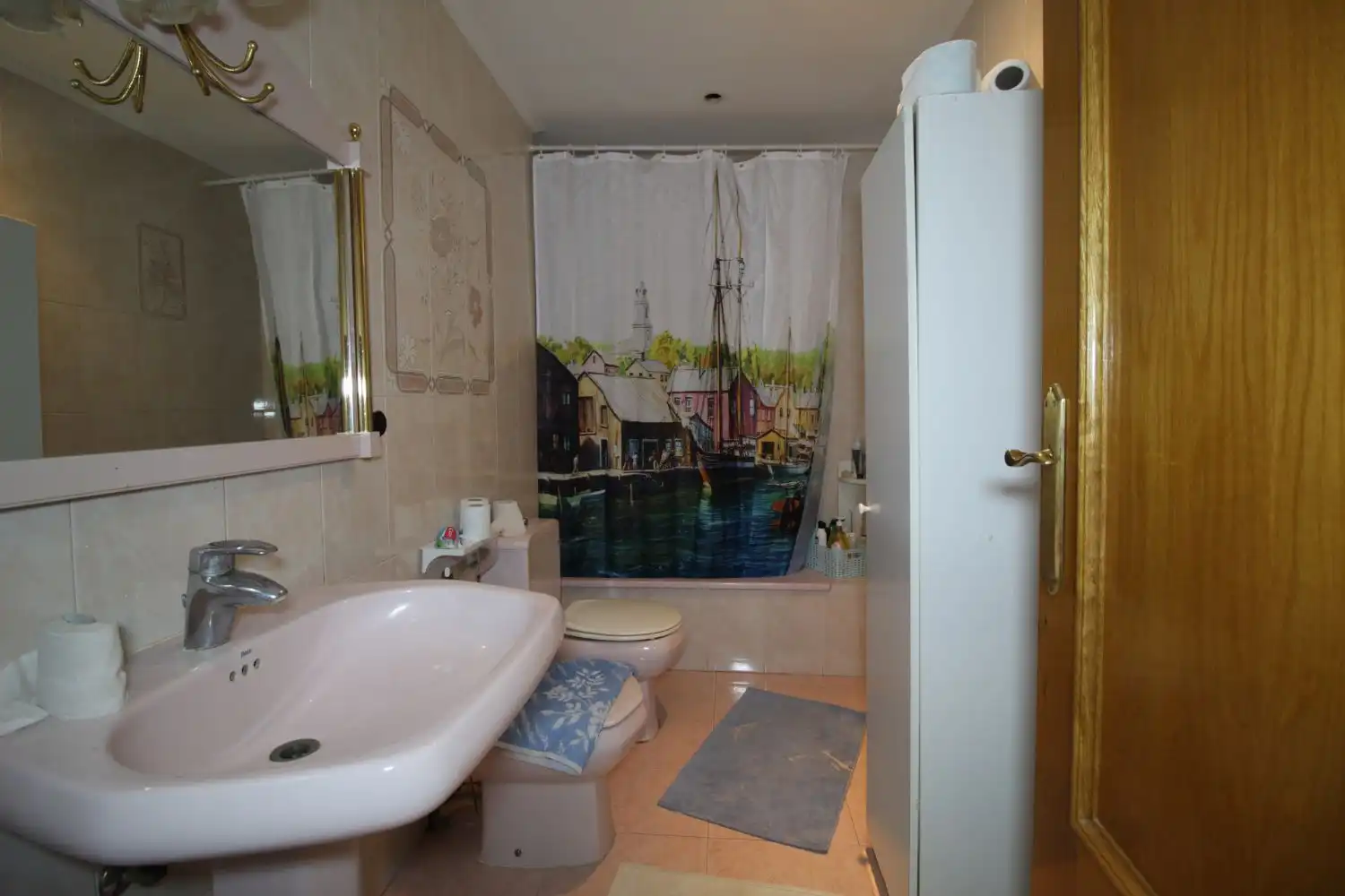 Baño de Piso en venta en Almenara con Balcón