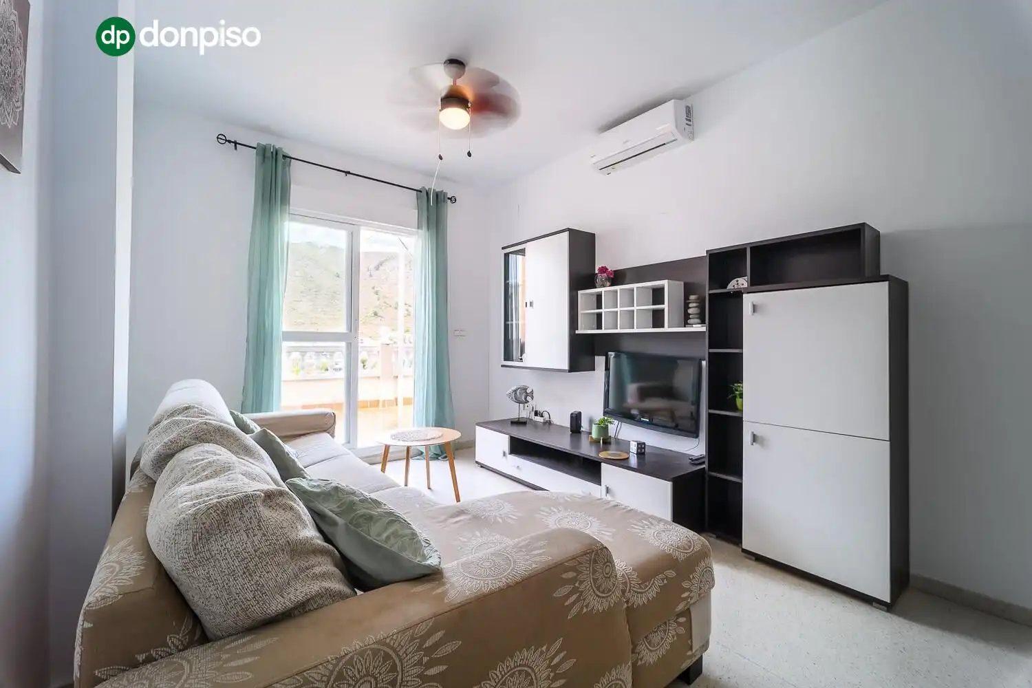 Living room of Flat for sale in Castell de Ferro