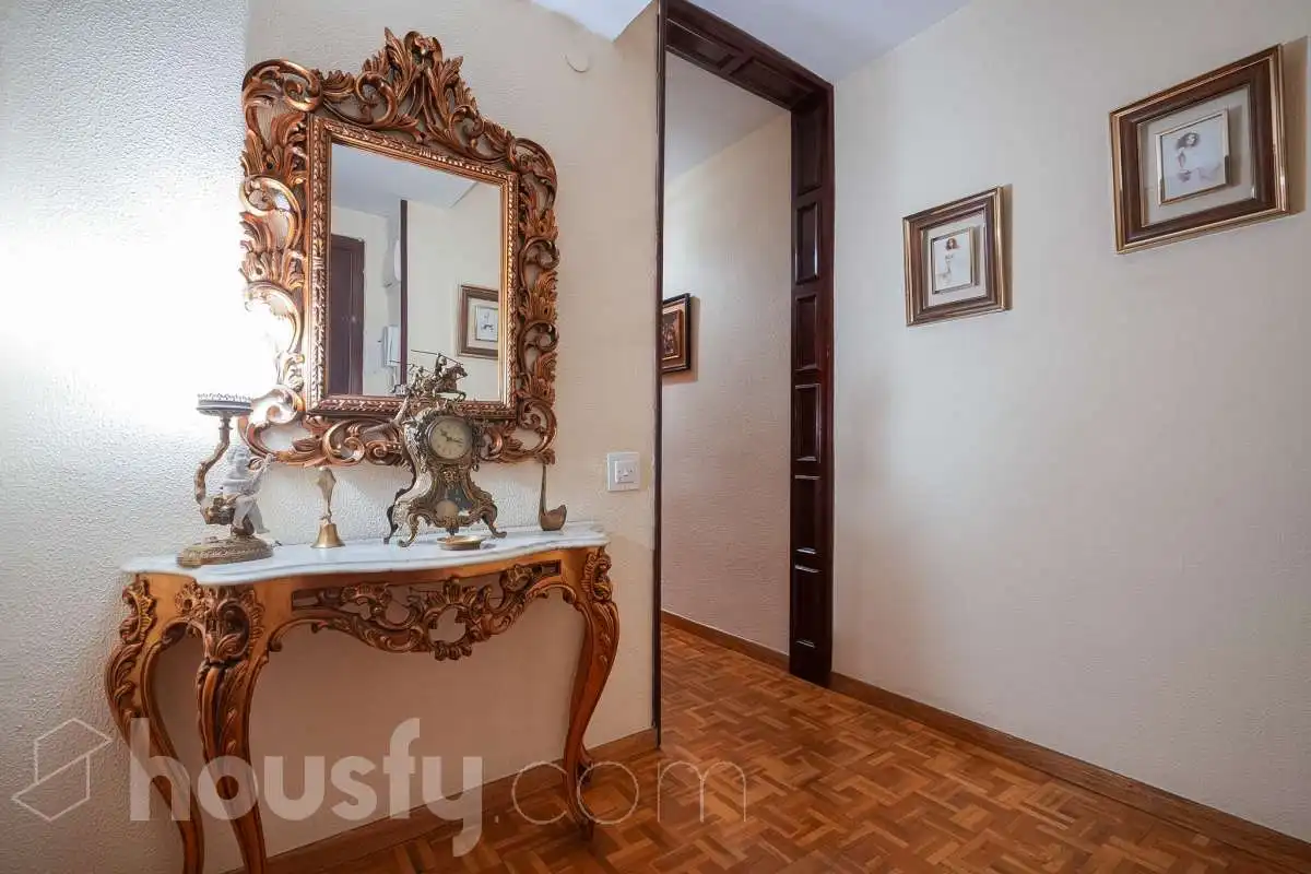 Flat for sale in Madrid  with Heating, Terrace and Storage room