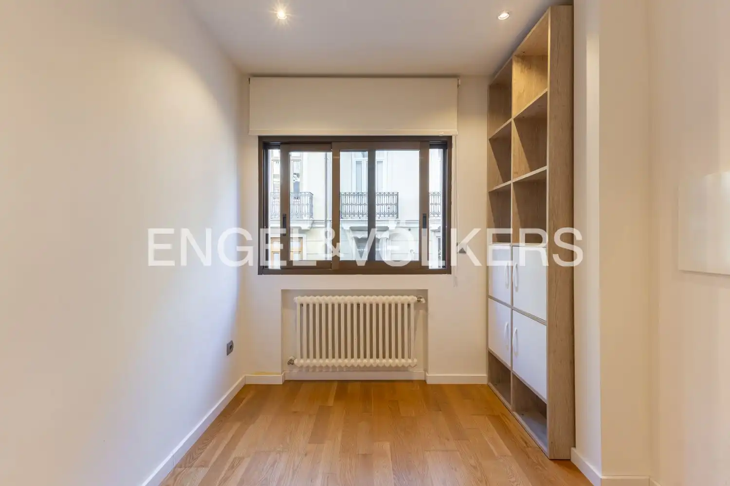Flat for rent in Valencia  with Air Conditioner, Heating and Parquet flooring