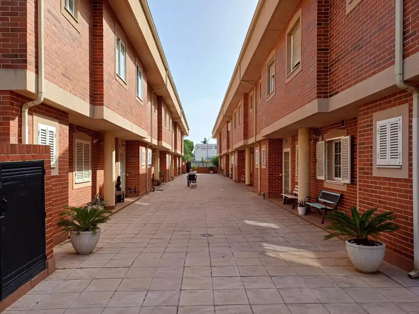 Vista exterior de Casa o chalet en venta en Alcalá de Henares con Piscina y Balcón