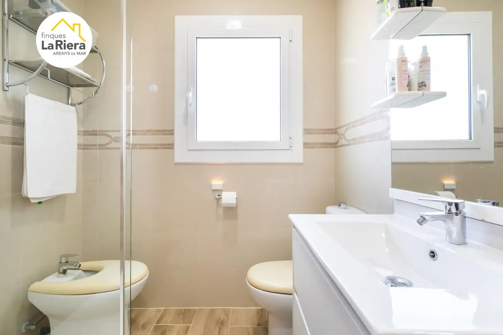 Bany de Casa o xalet en venda en Arenys de Munt amb Aire condicionat, Jardí privat i Terrassa