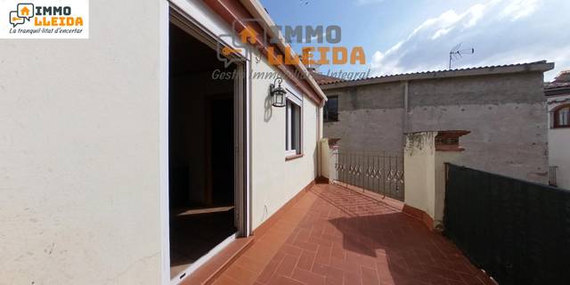 Casa adosada en Venta en del Forn en Camarasa
