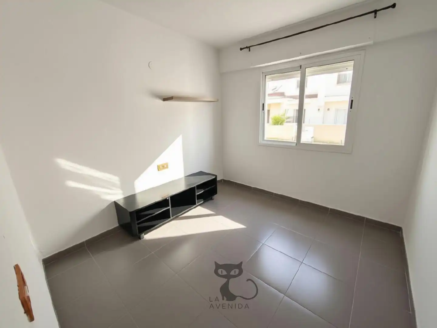 Schlafzimmer von Wohnungen zum Verkauf in Massanassa mit Klimaanlage, Möbliert und Balkon