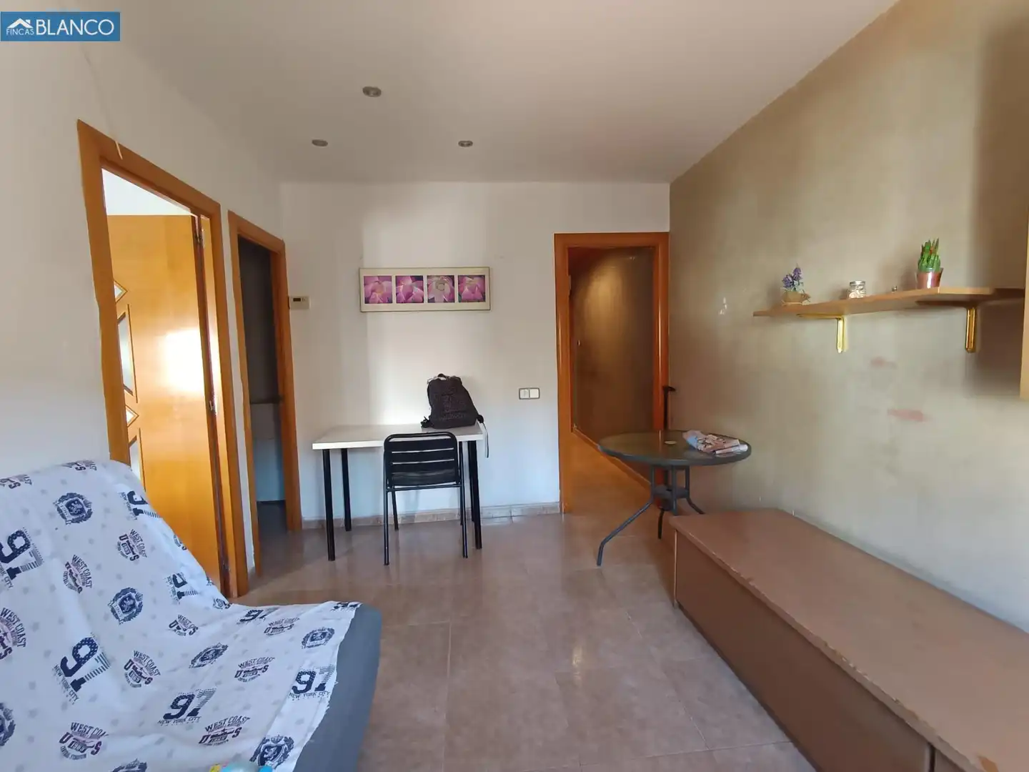 Habitación de Piso en venta en L'Hospitalet de Llobregat con Aire acondicionado, Calefacción y Alarma